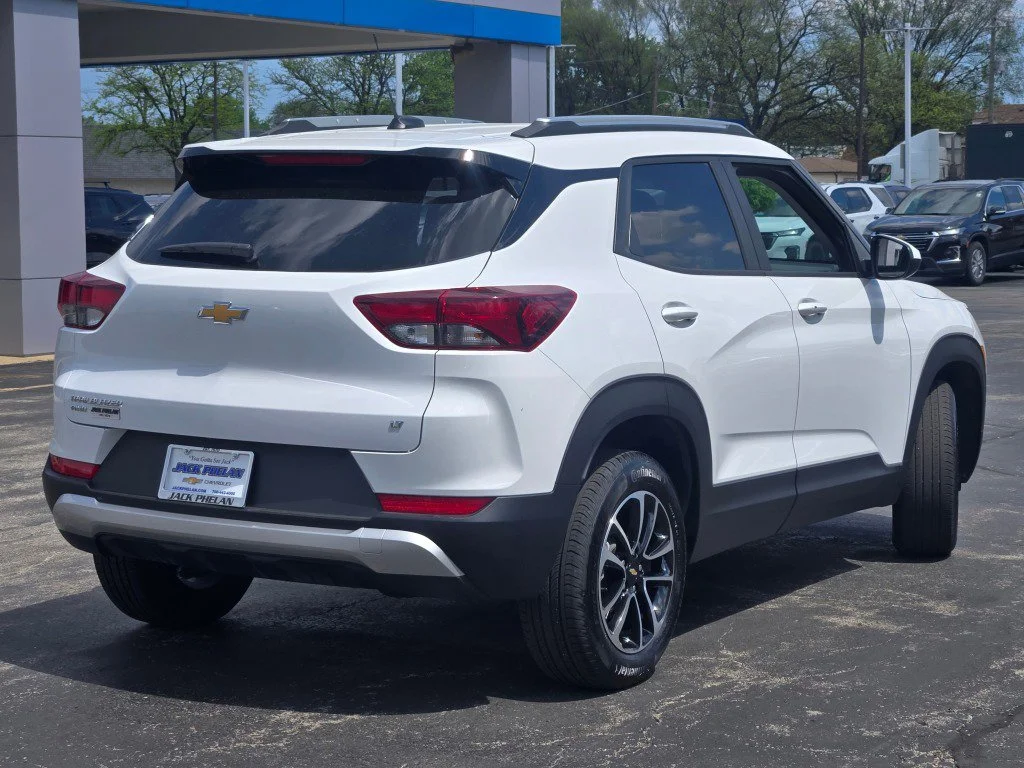 2025 Chevrolet Trailblazer LT - Photo 11