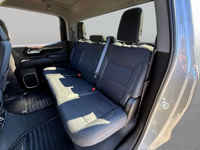 Used 2024 Gray Chevrolet LT image 26