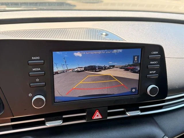 Used 2023 Silver Hyundai SEL image 24