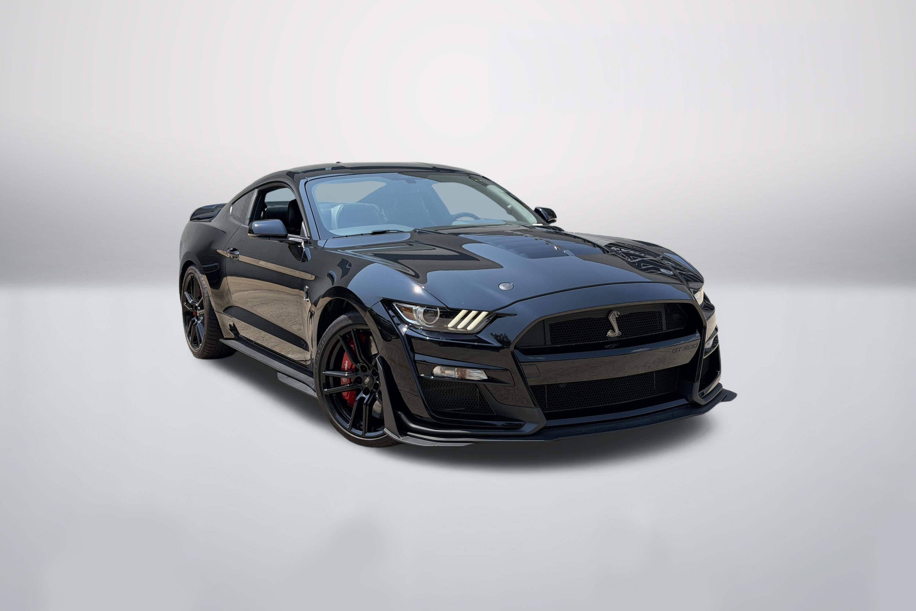 Used 2020 Shadow Black Ford Shelby GT500 image 1