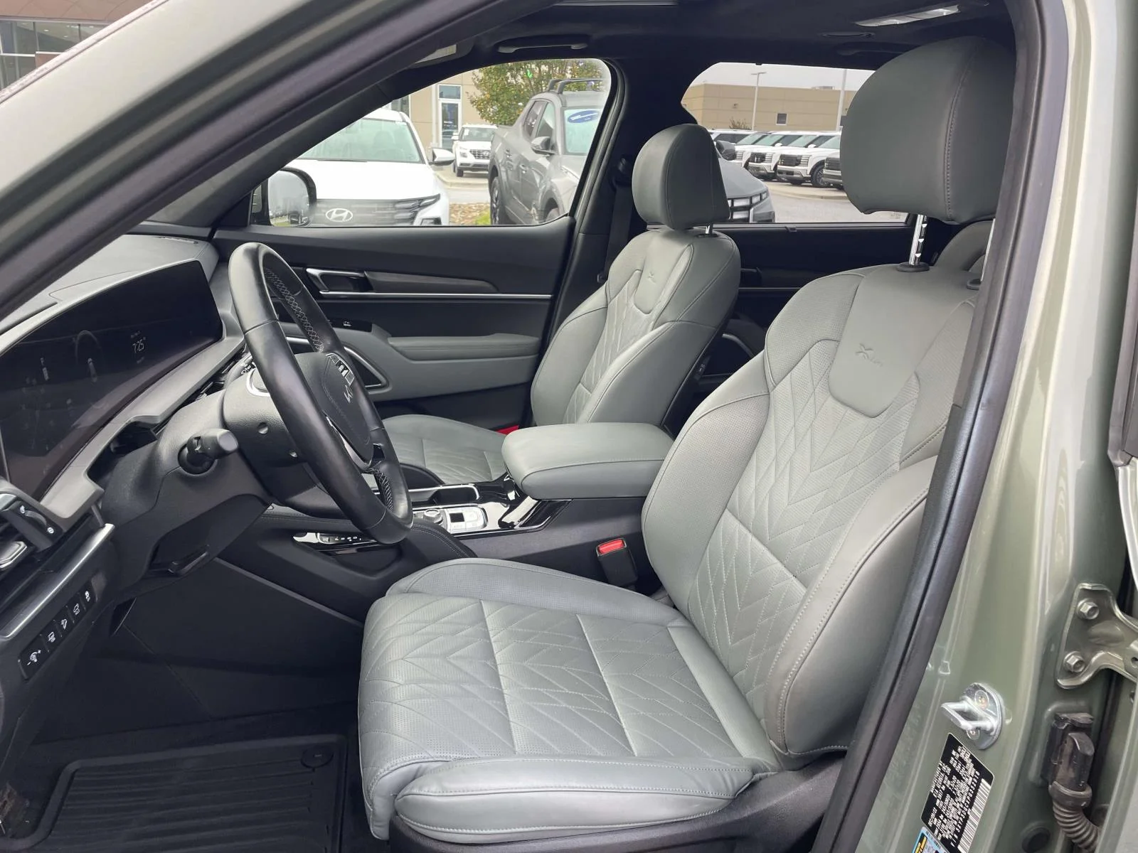 Used 2023 Jungle Green Kia SX Prestige X-Line image 8