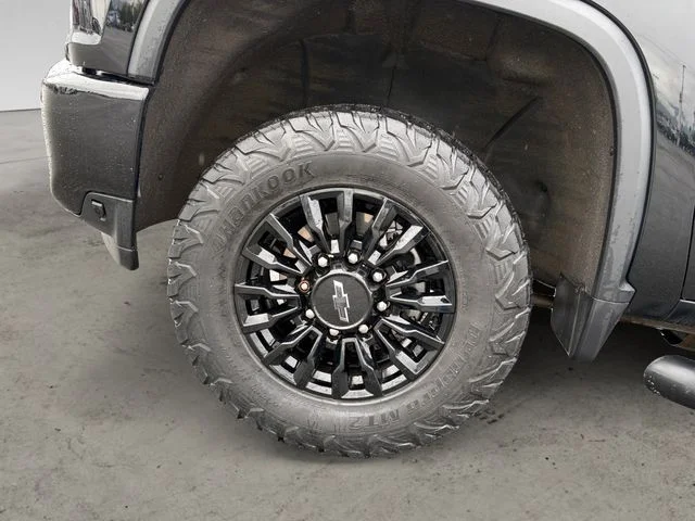 Used 2021 Black Chevrolet LTZ image 14