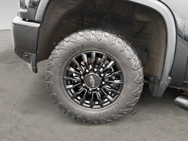 Used 2021 Black Chevrolet LTZ image 14