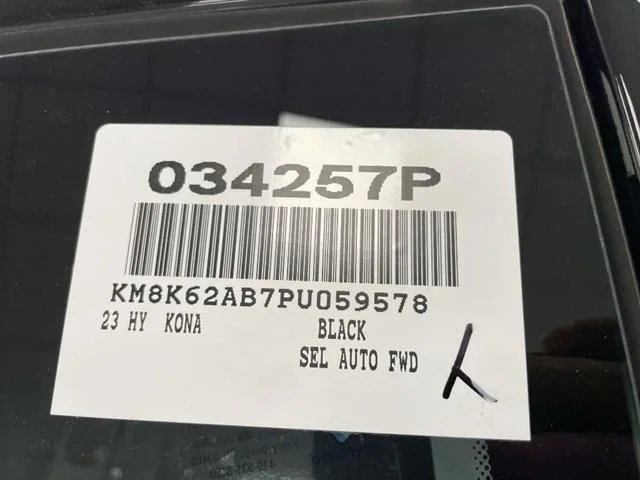 Used 2023 Black Hyundai SEL image 31