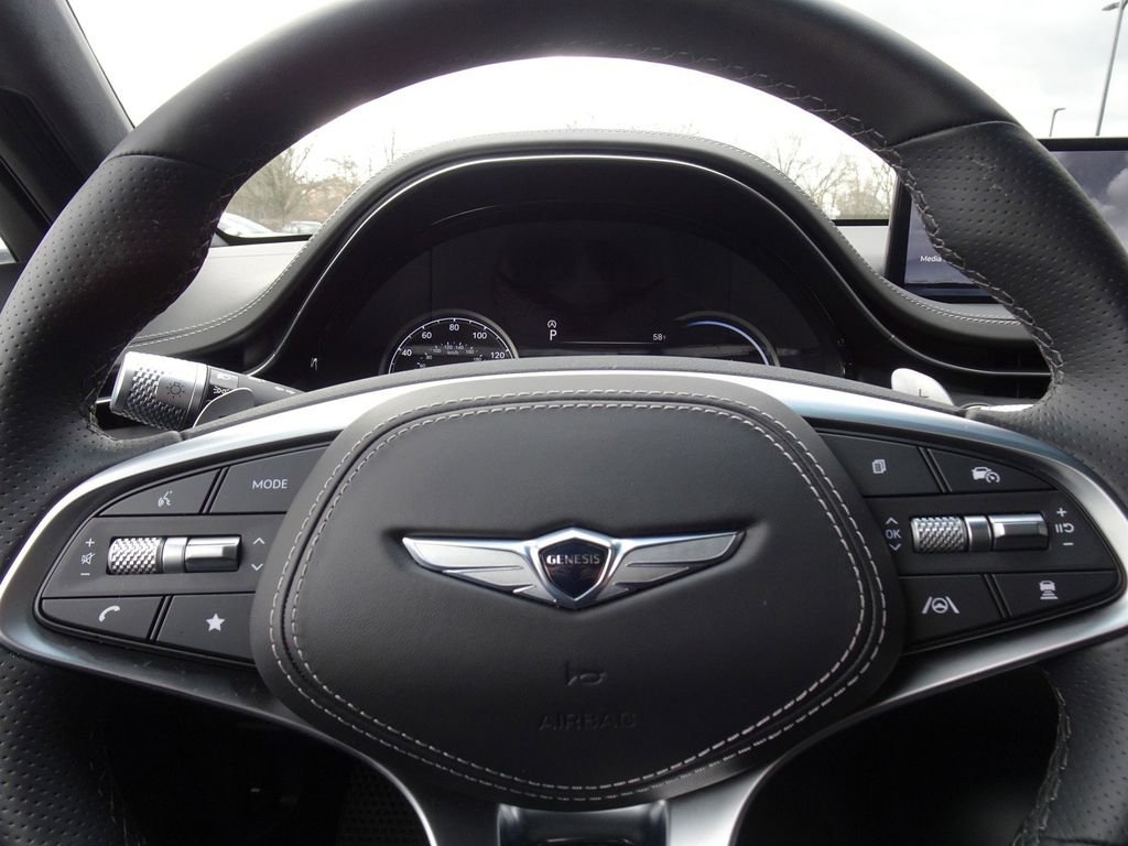 2025 GENESIS GV70 Sport - Photo 19