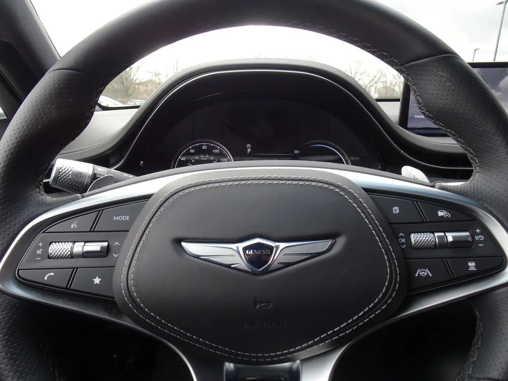 2025 GENESIS GV70 Sport - Photo 19