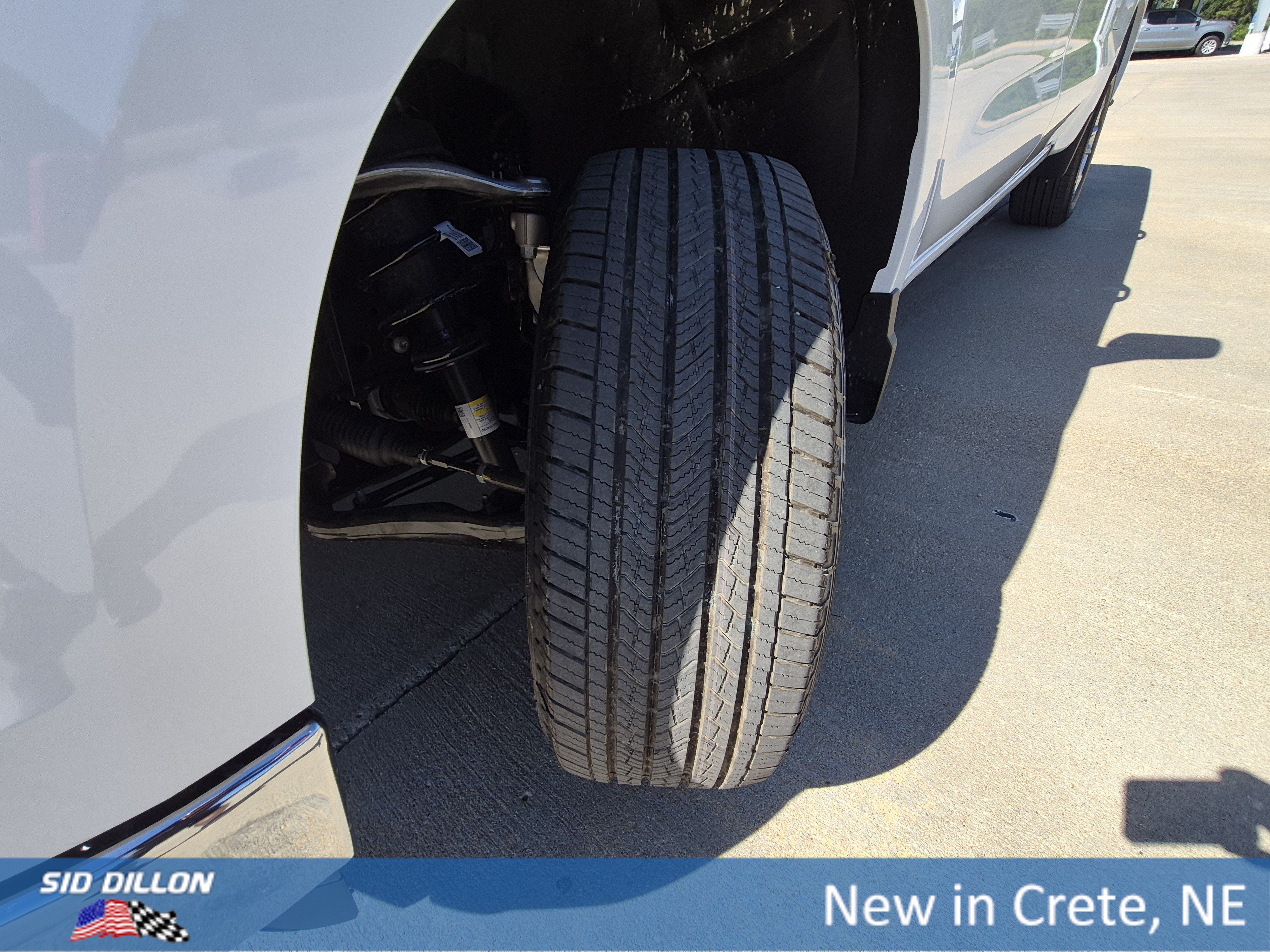 New 2026 Summit White Chevrolet LT image 12