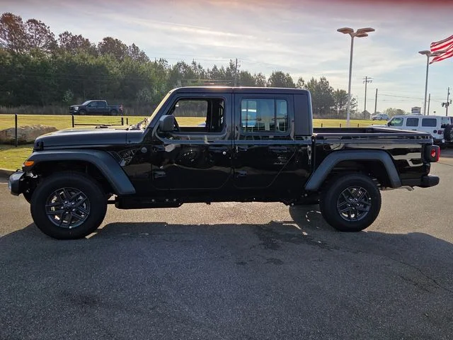 New 2026 Black Clear-Coat Exterior Paint Jeep Sport image 5