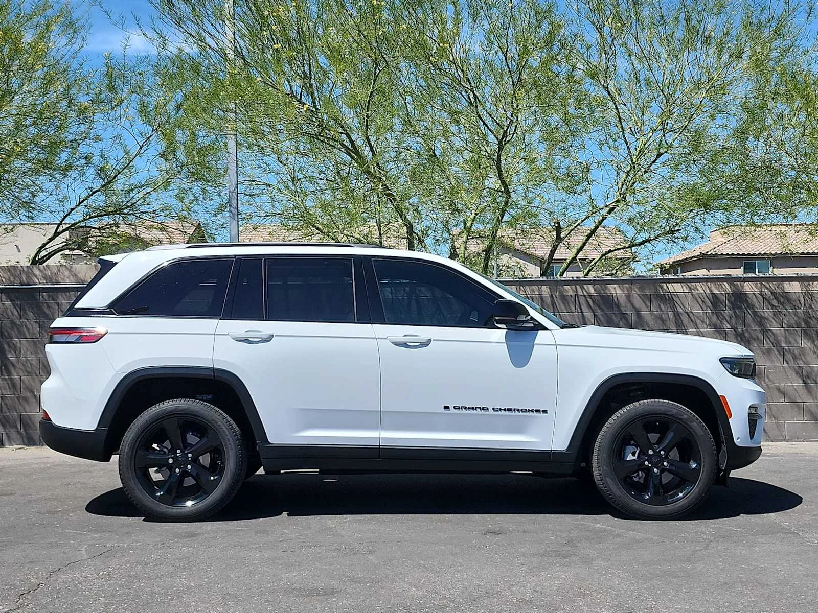 2025 Jeep Grand Cherokee Limited - Photo 9
