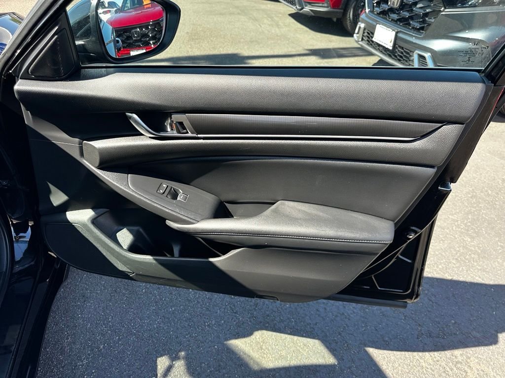 Used 2022  Honda Sport image 14
