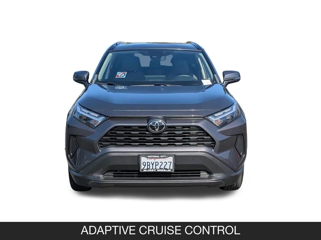 Used 2022 Gray Toyota XLE image 4