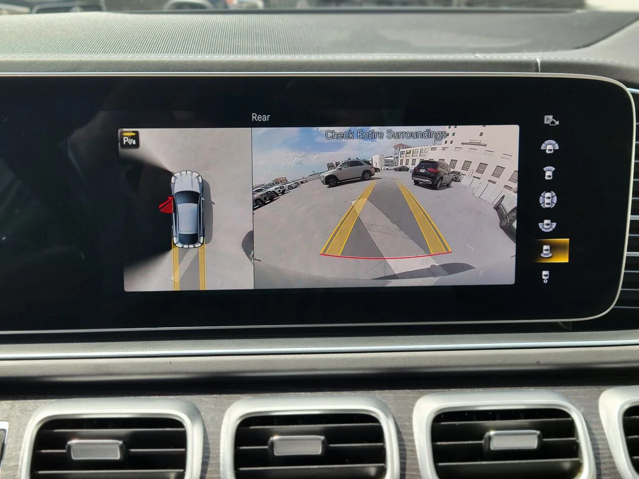 Certified Used 2023 Silver Mercedes-Benz GLE 53 AMG® image 32