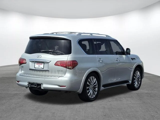 Used 2017 Liquid Platinum INFINITI THEATER PACKAGE image 4