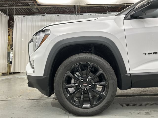 New 2027 Summit White GMC Elevation image 19