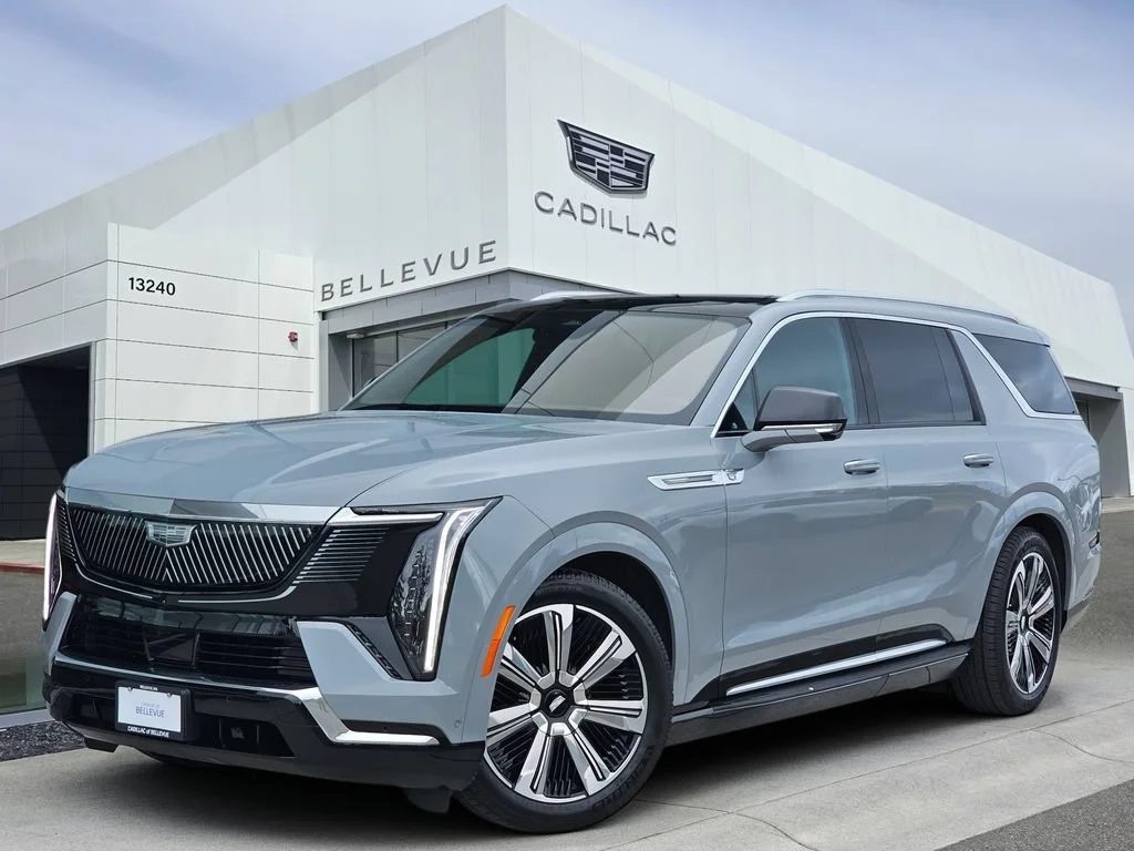 New 2026 Luna Metallic Cadillac Luxury image 1