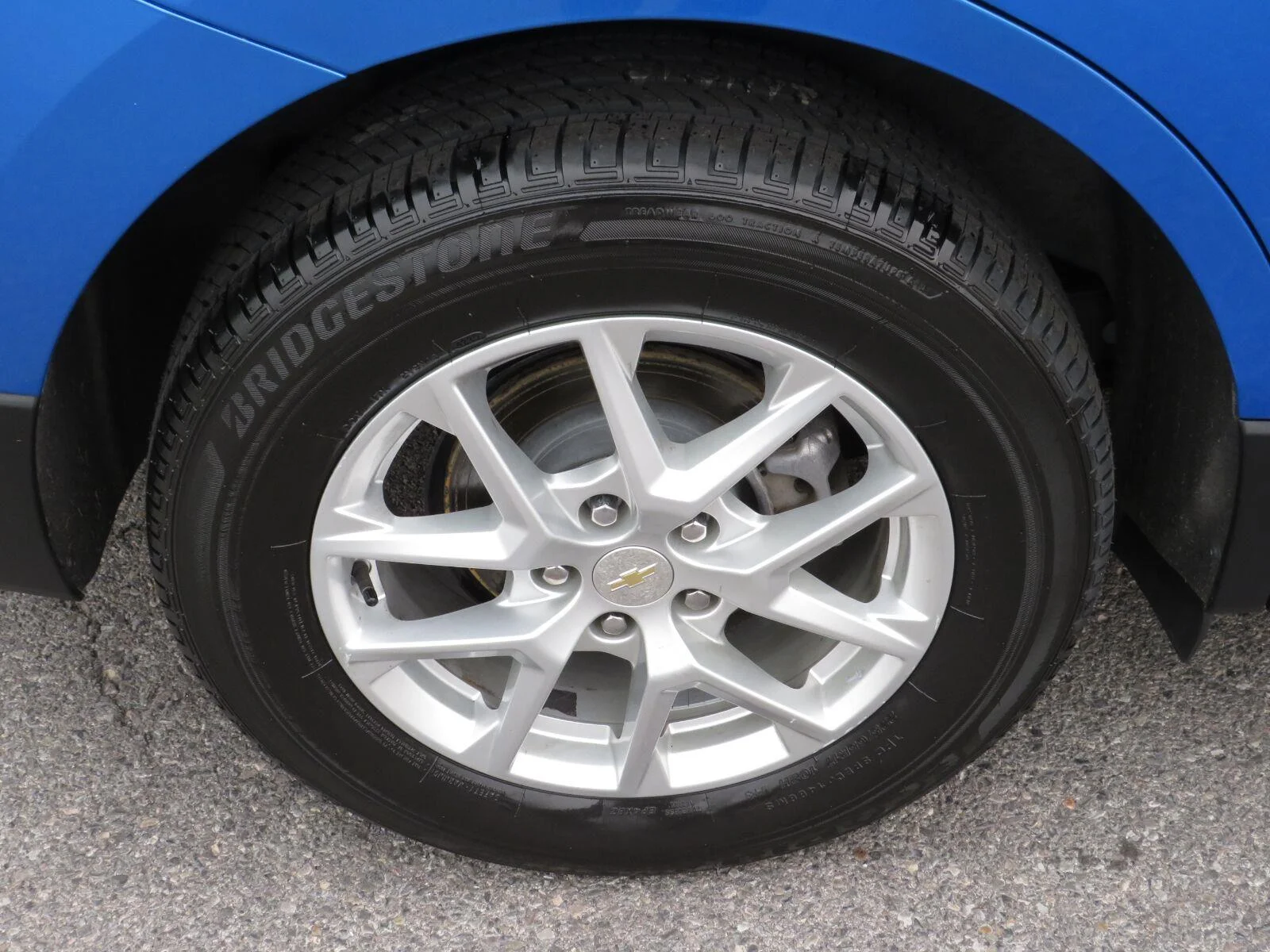 Used 2024 Riptide Blue Metallic Chevrolet LT image 18