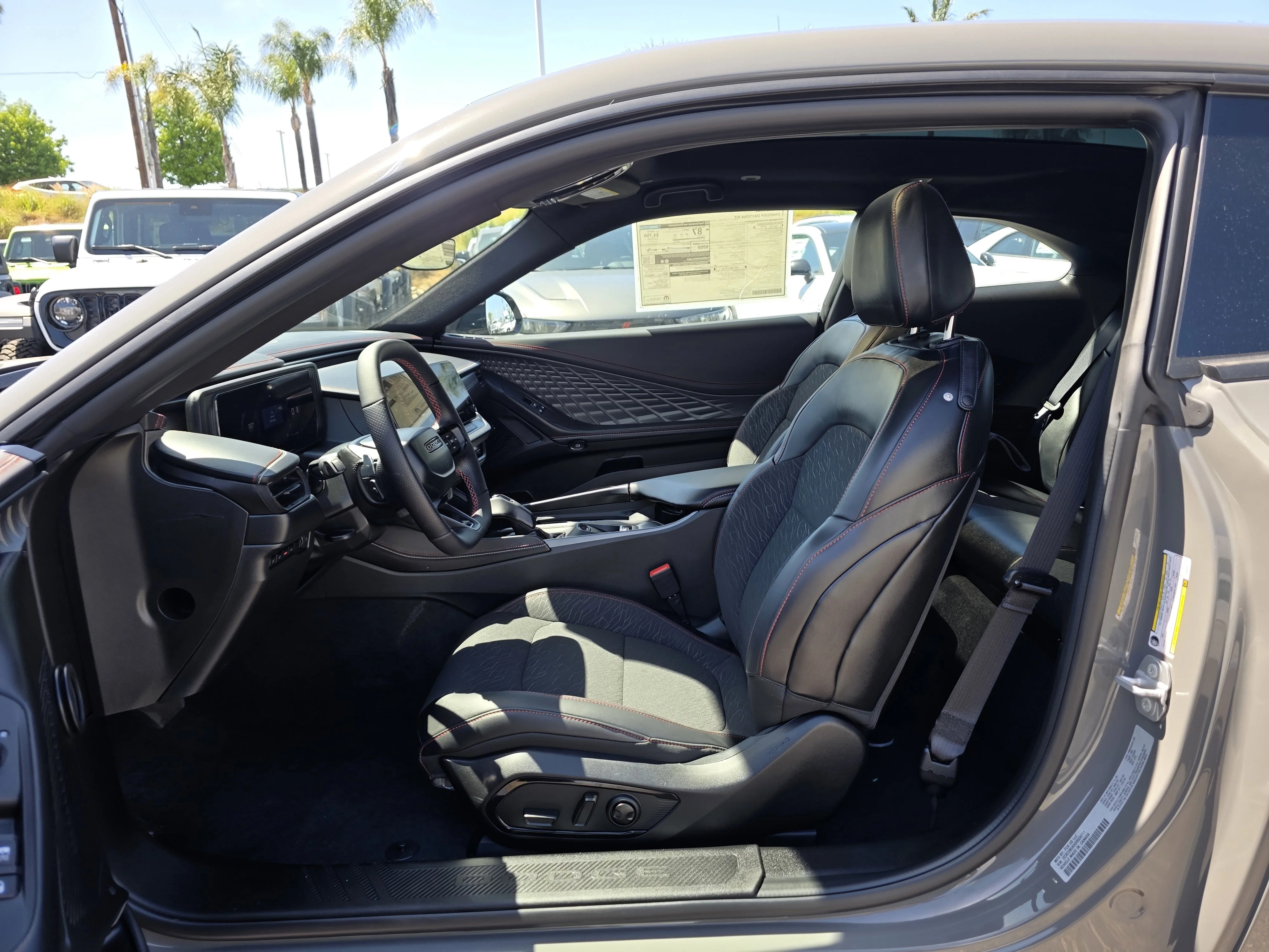 2025 Dodge Charger Daytona R/T - Photo 12