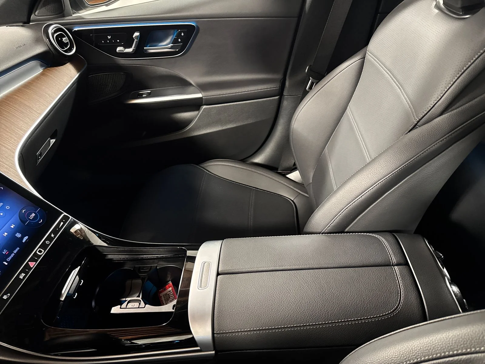 2025 Mercedes-Benz C-Class Sedan C 300 - Photo 20
