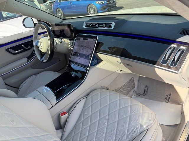 New 2026 MANUFAKTUR Moonlight White Magno Mercedes-Benz S 580 image 27