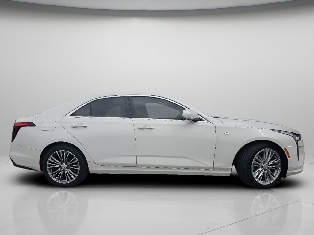 Used 2020 Crystal White Tricoat Cadillac Premium Luxury image 28