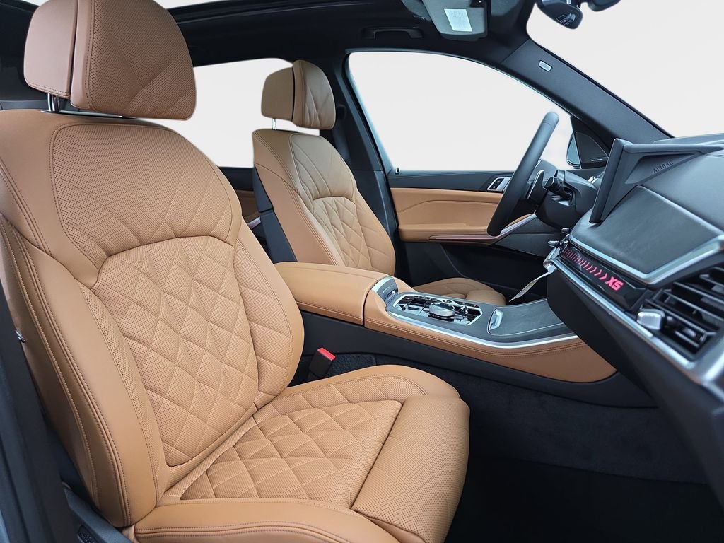 New 2026 Brooklyn Grey Metallic BMW xDrive50e image 9