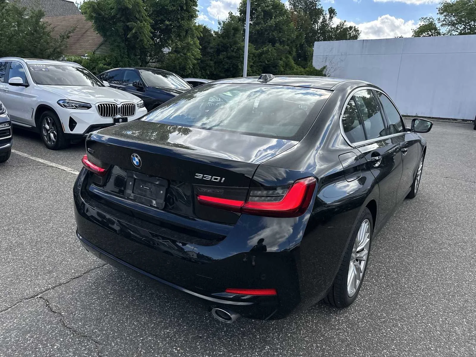 2024 BMW 3 Series 330i - Photo 6