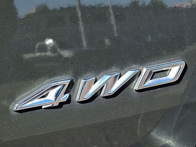 Certified Used 2023 Green Metallic Ford XLT image 32