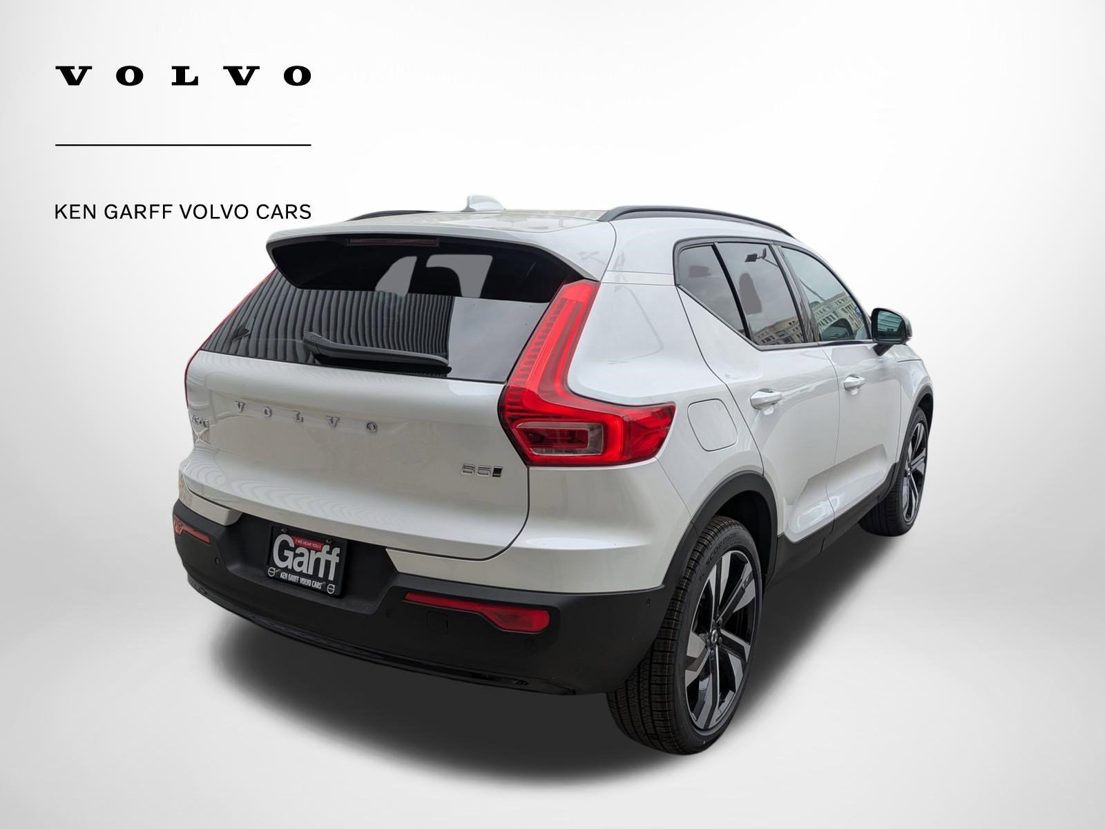New 2026 Crystal White Volvo Plus image 3