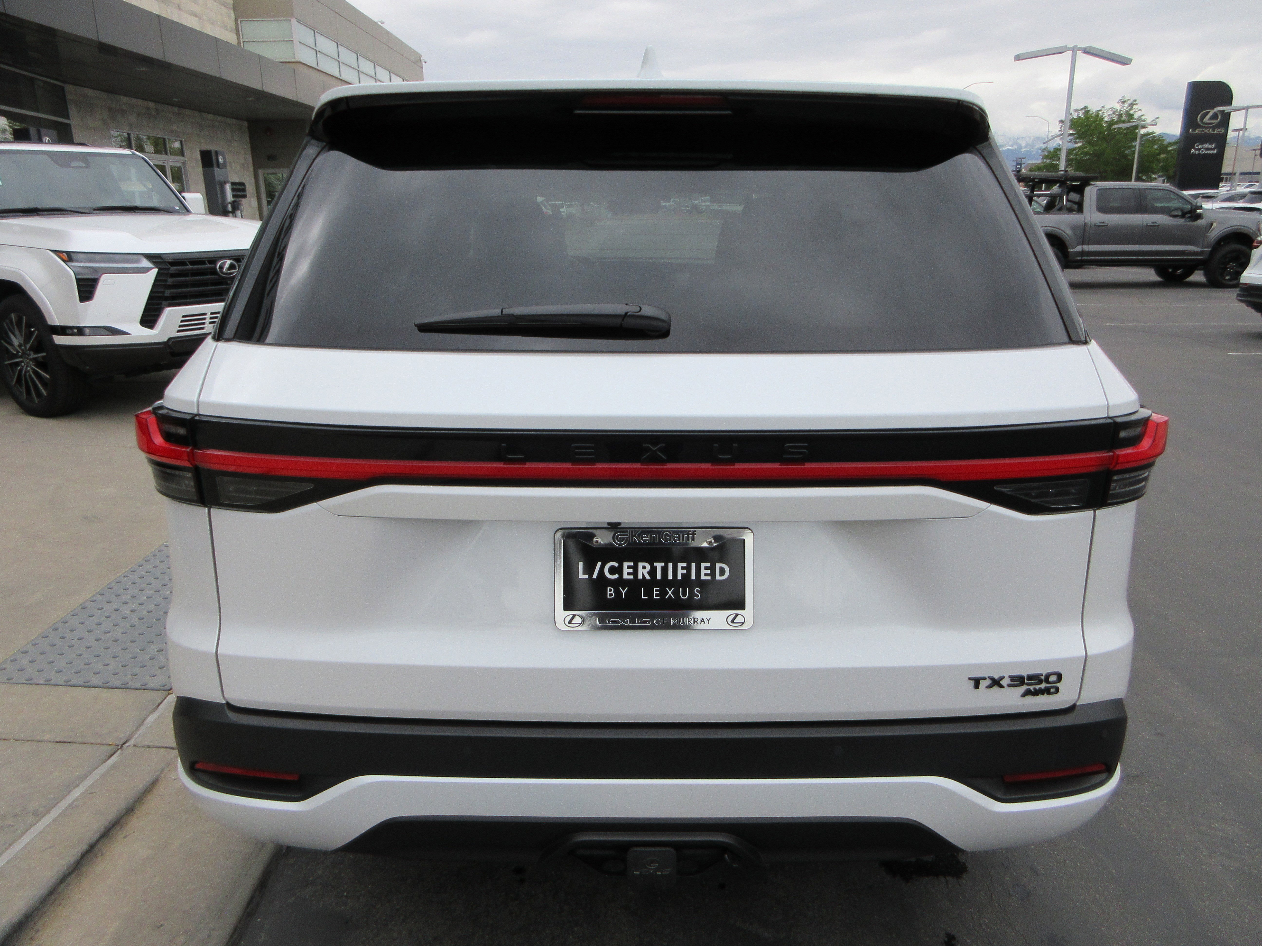 Used 2026 Wind Chill Pearl Lexus 350 Premium image 7