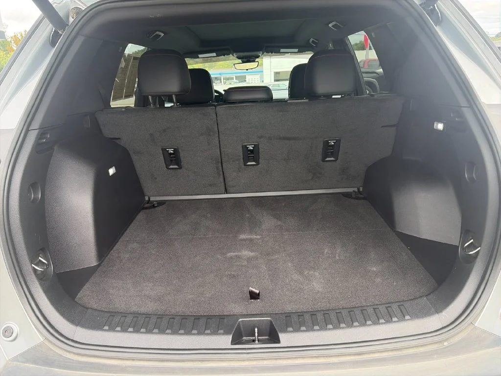 Used 2025 Gray Chevrolet RS image 18