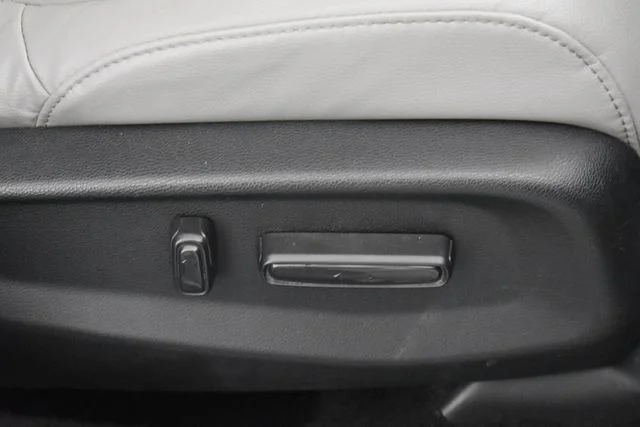 2018 Honda CR-V Touring - Photo 13