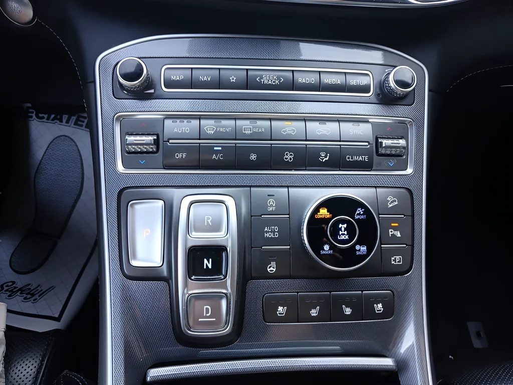 Used 2021 Gray Hyundai Calligraphy image 16