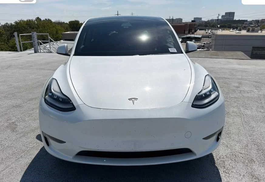Used 2020 Tesla Model Y Long Range with VIN 5YJYGDEE9LF032154 for sale in Brooklyn Park, MN