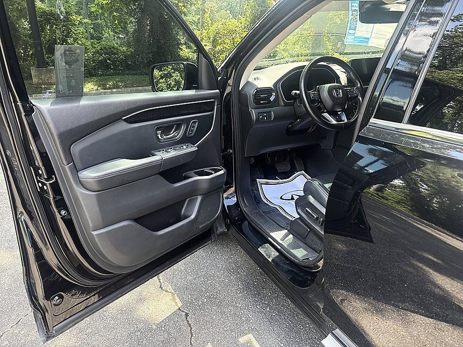 2023 Honda Pilot Elite - Photo 9