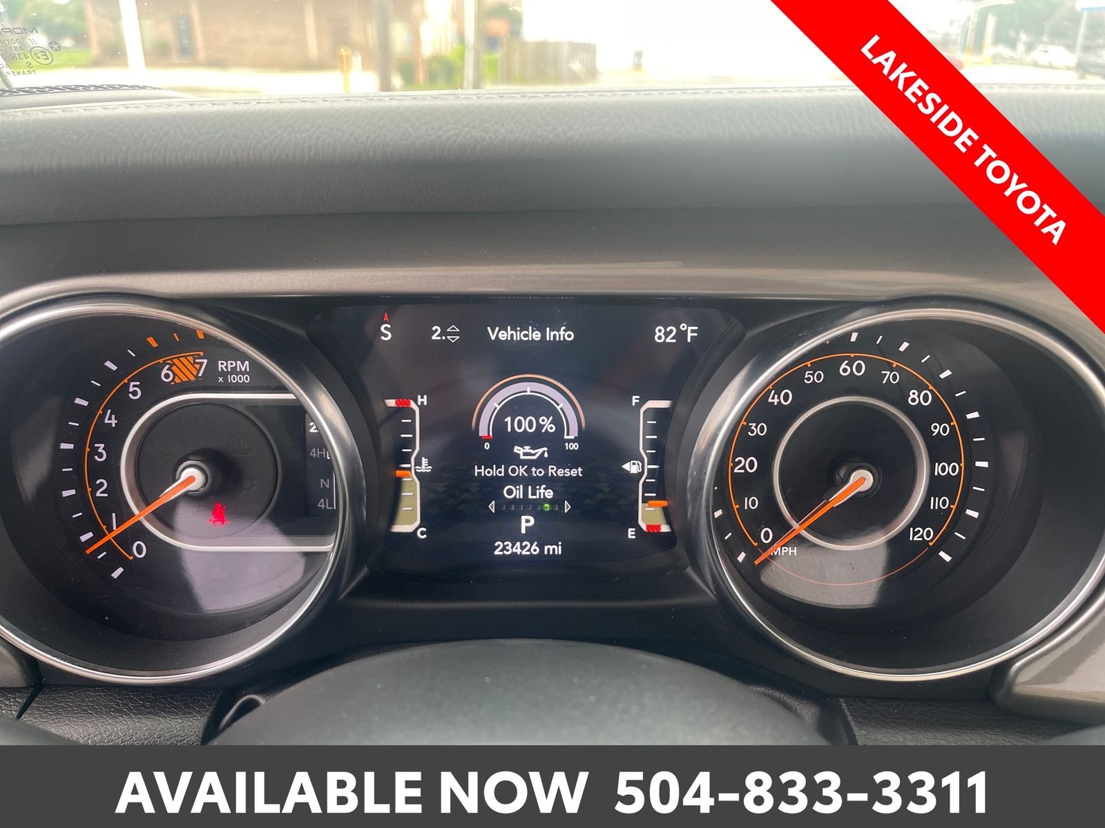 Used 2023 White Jeep Sahara image 35