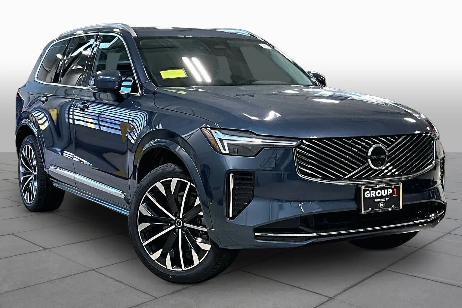 New 2026 DENIM BLUE Volvo Plus image 17