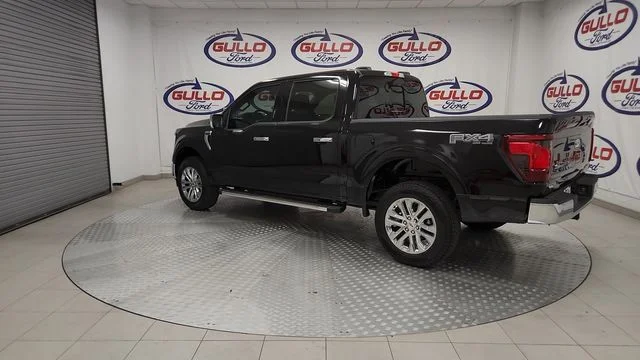 New 2026 Agate Black Metallic Ford XLT image 9