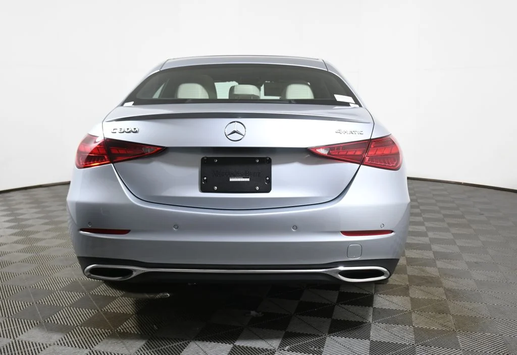 Used 2026  Mercedes-Benz C 300 image 6