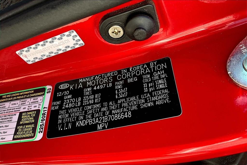 Used 2011 Red Kia LX image 19