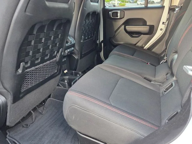 Used 2021 White Jeep Rubicon image 12