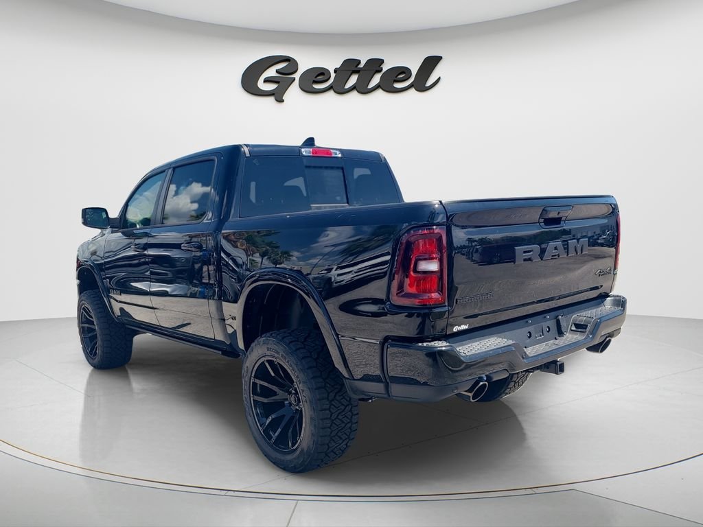 New 2026 Diamond Black Crystal Pearl-Coat Exterior Paint RAM Big Horn/Lone Star image 13