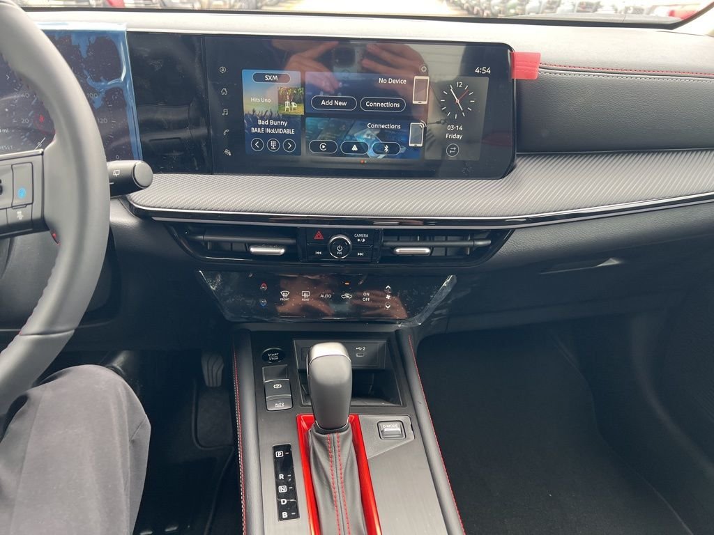 2025 Nissan Kicks SR AWD - Photo 11