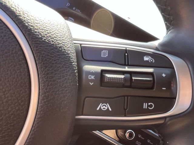 Used 2023 Gravity Gray Kia EX image 27