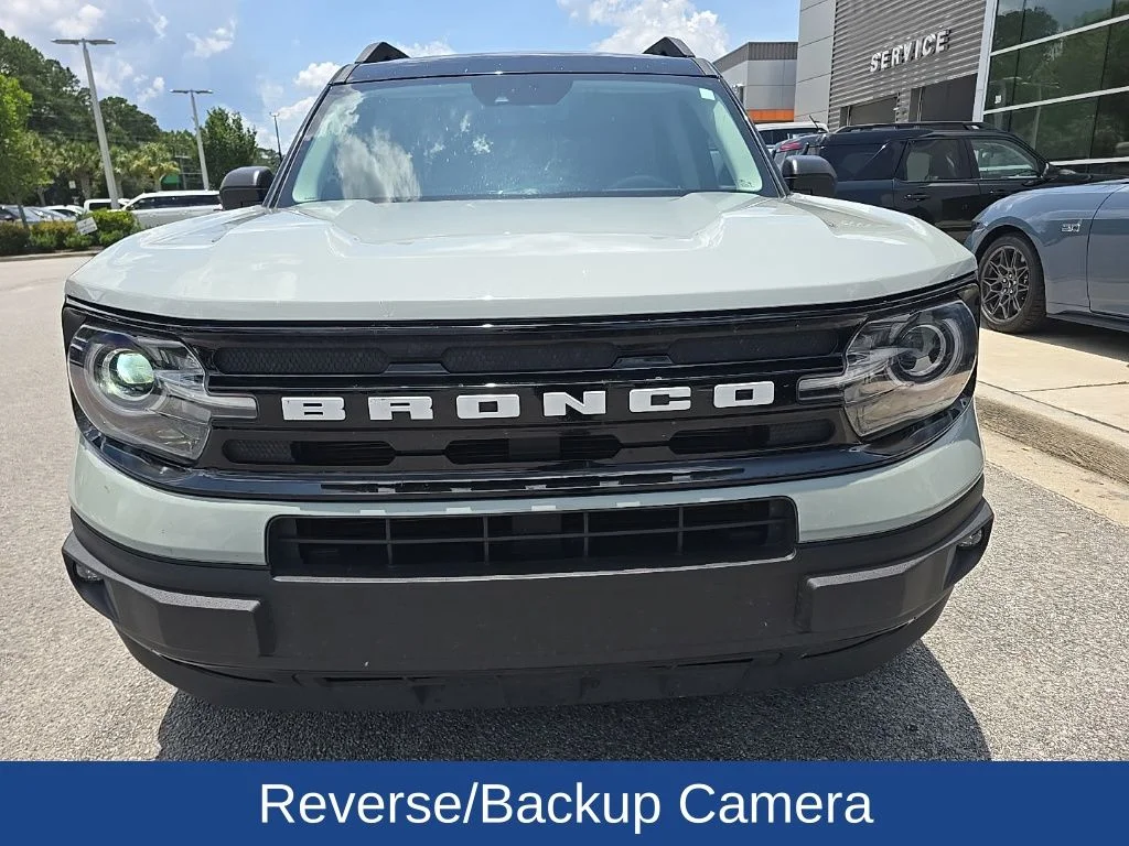 Used 2022 Cactus Green / Gray Ford Outer Banks image 2