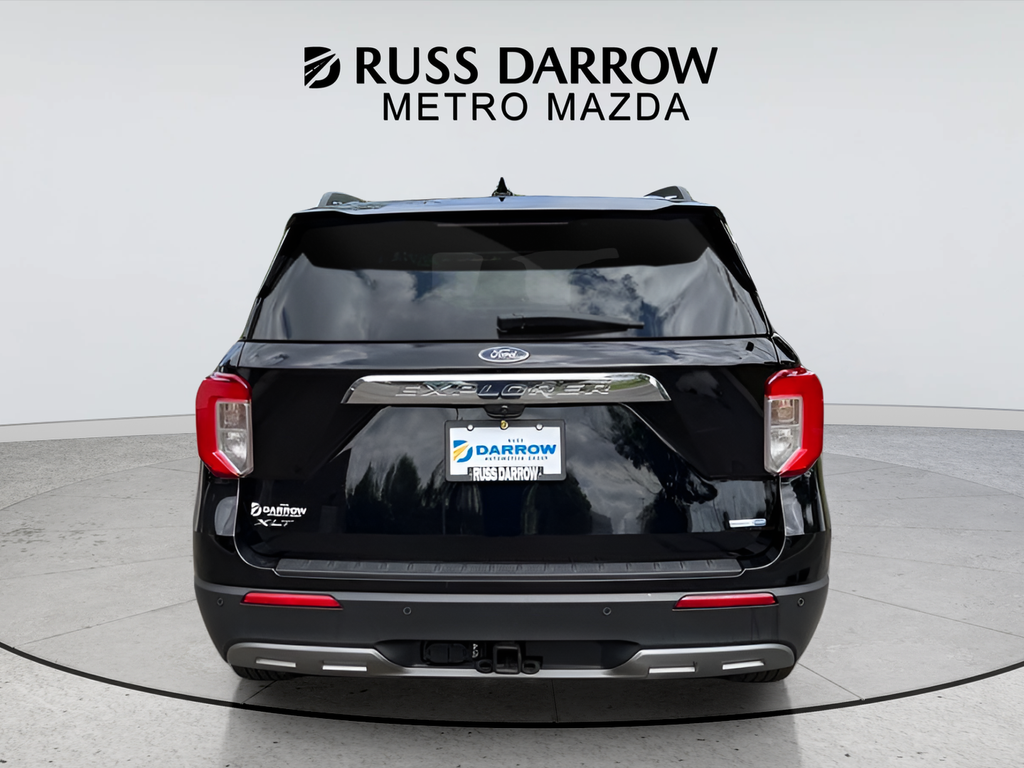 Used 2020 Black Ford XLT image 4