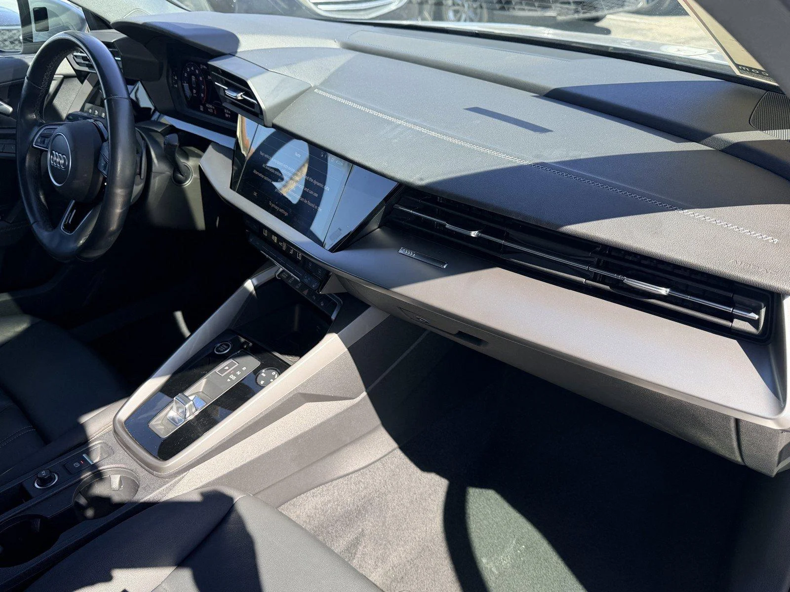 Used 2023  Audi Premium image 7