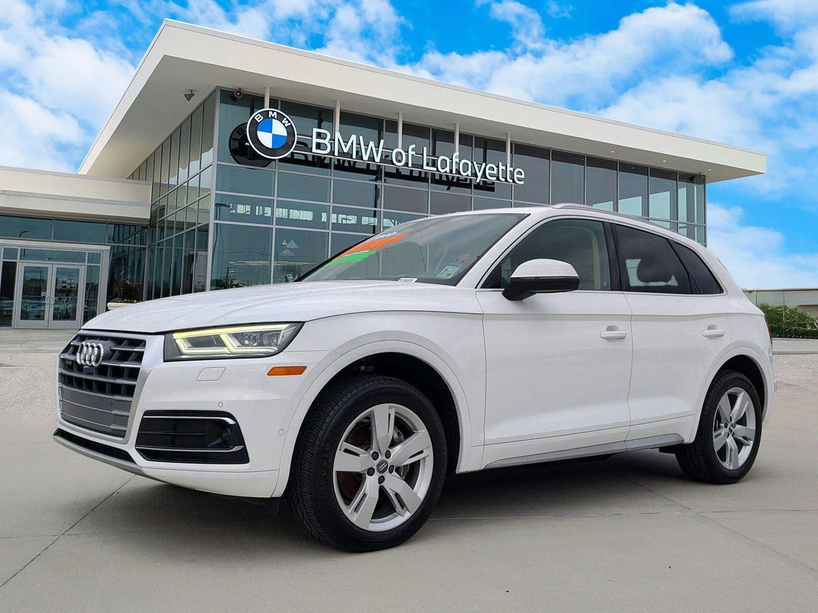 2019 Audi Q5 2.0T quattro S tronic Prestige's photo