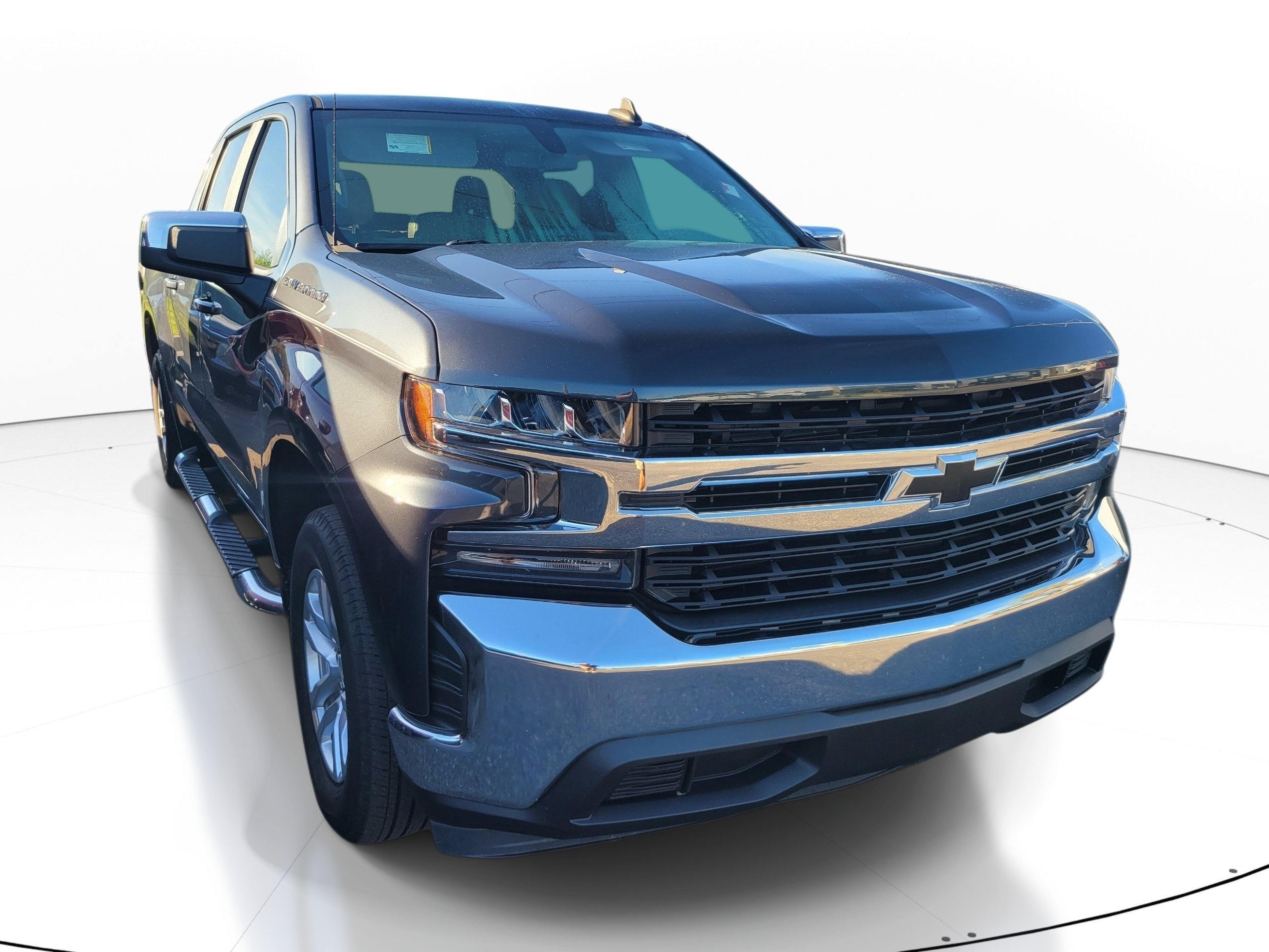 Used 2020 Shadow Gray Metallic Chevrolet LT image 1