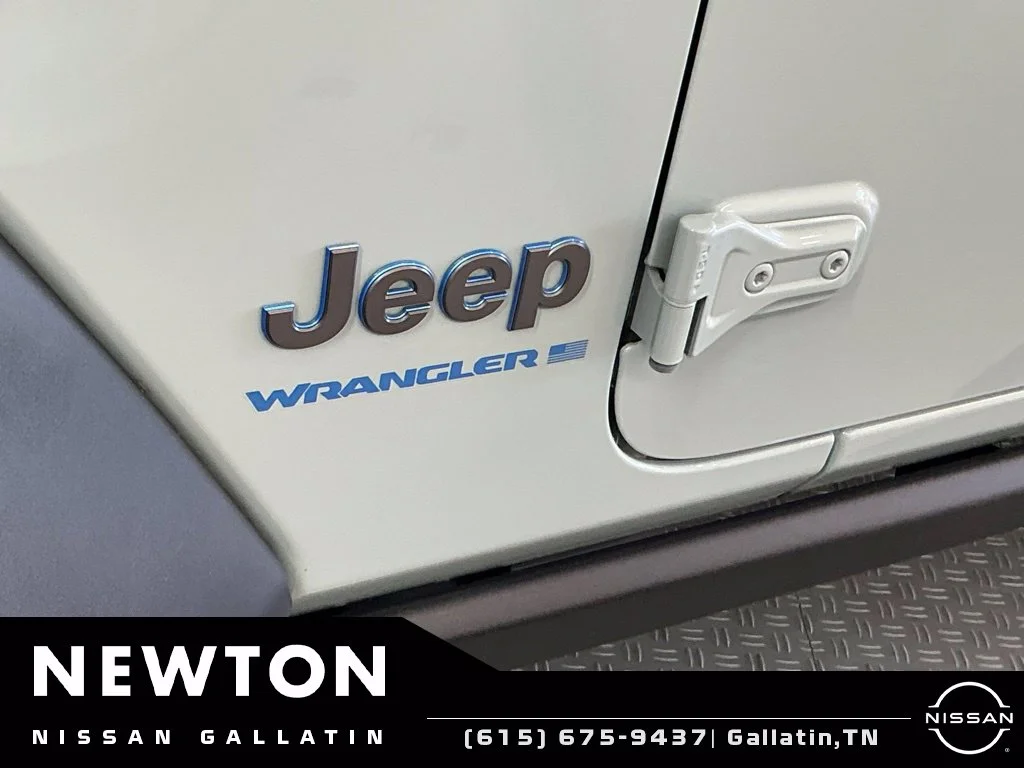 Used 2024 Earl Clearcoat Jeep Willys 4xe image 61