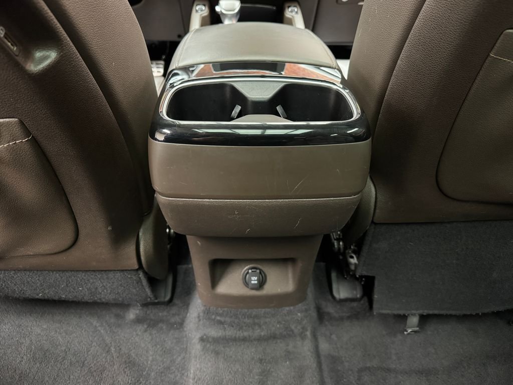 Used 2021 White Kia SX image 12